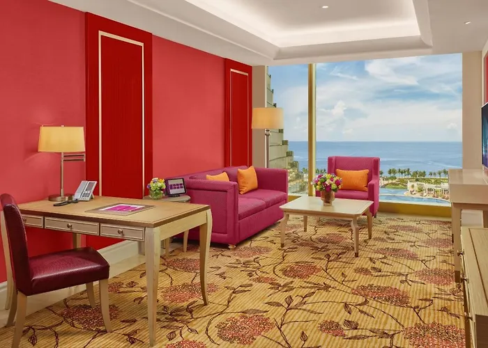 Grand Deluxe King Room