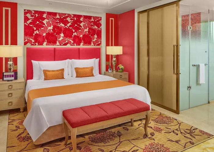Executive King Suite