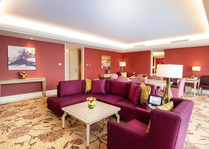 Executive King Suite
